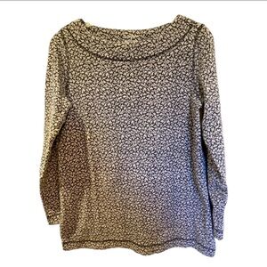 Liz Claiborne Scoop Neck Top